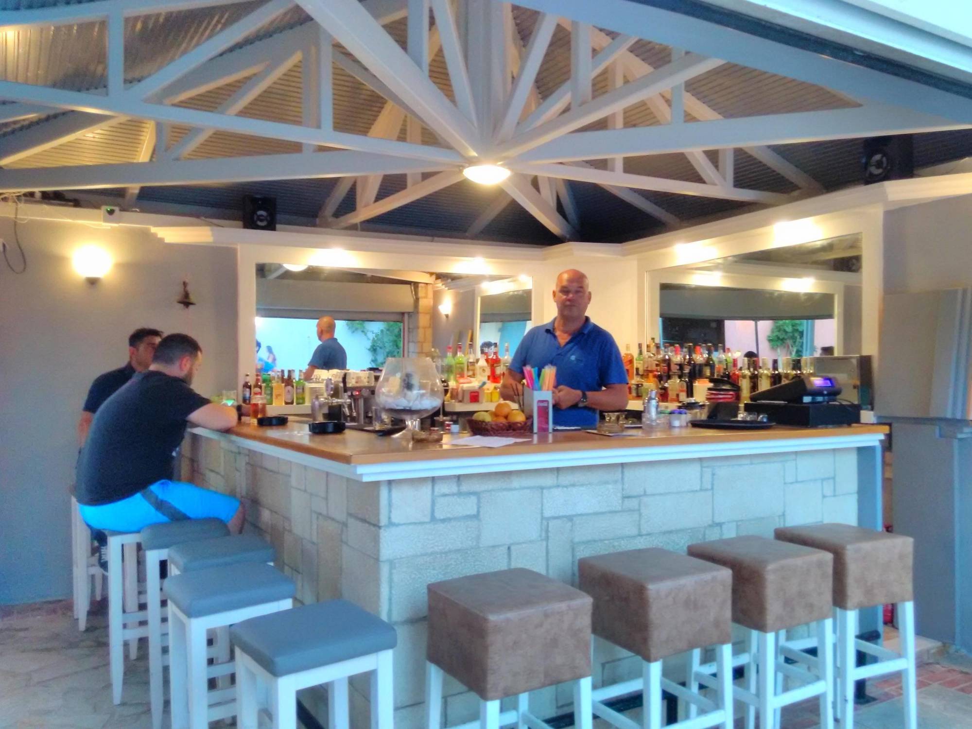 Kokkini Hani Marilisa Hotel מראה חיצוני תמונה